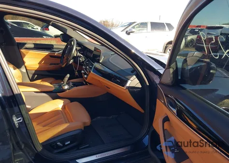 2017 BMW 540I xDrive из США, поврежденный, VIN WBAJE7C33HG888005